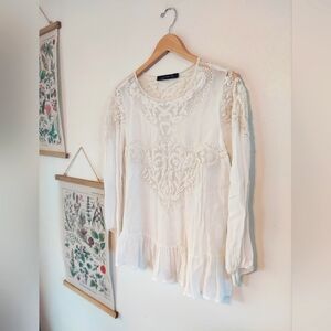 ZARA Woman. Medium. White Lace Blouse.